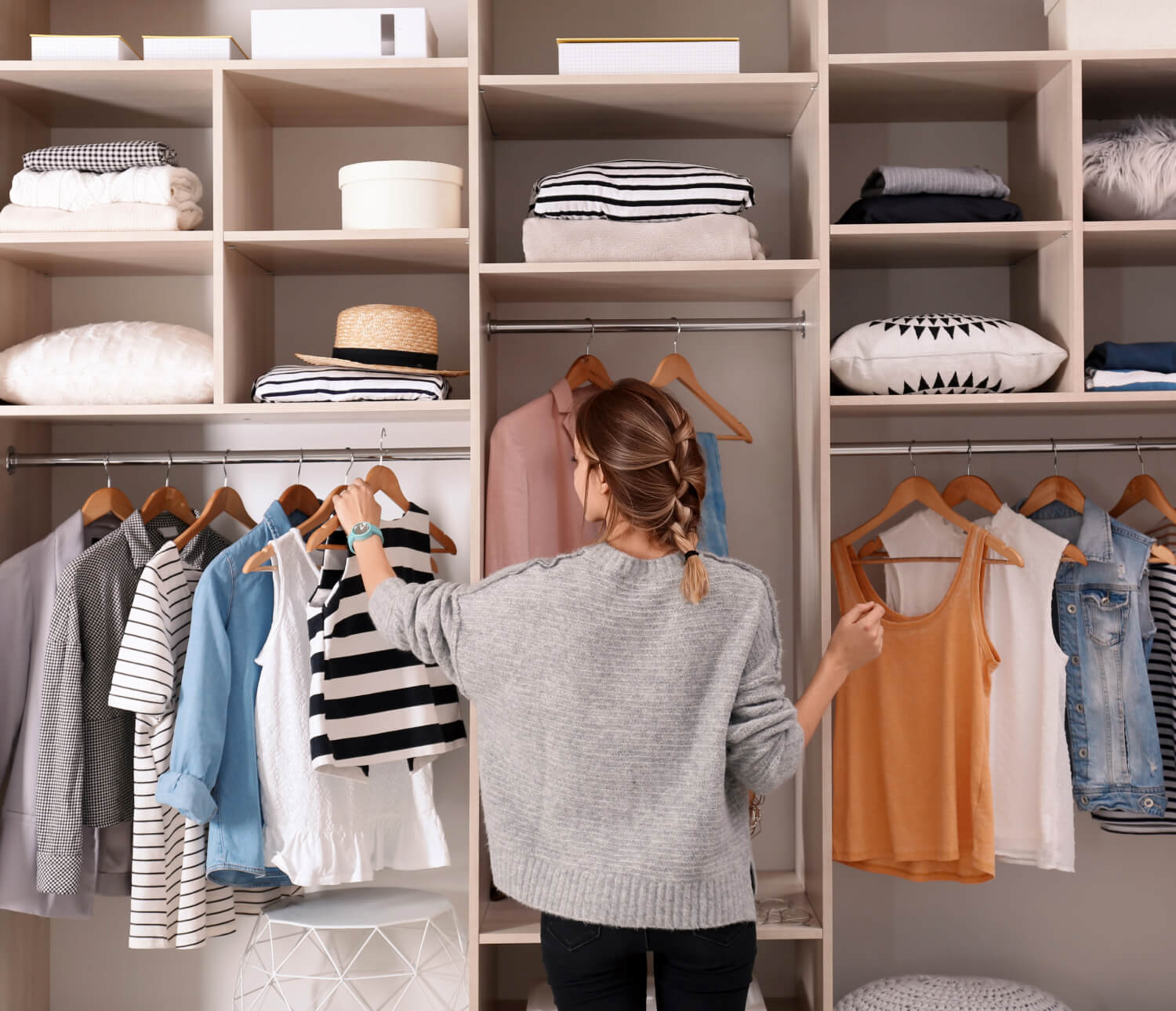 Key Essentials In Women’s Professional Attire